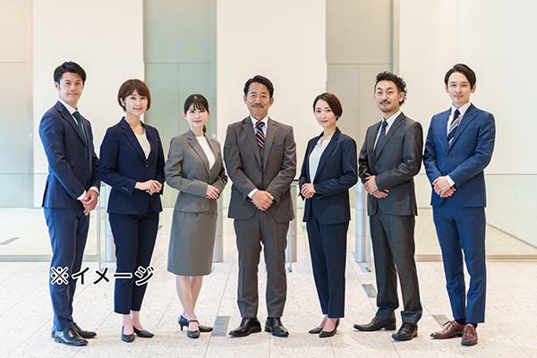 記念式典の集合写真